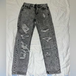 American Eagle mom jean